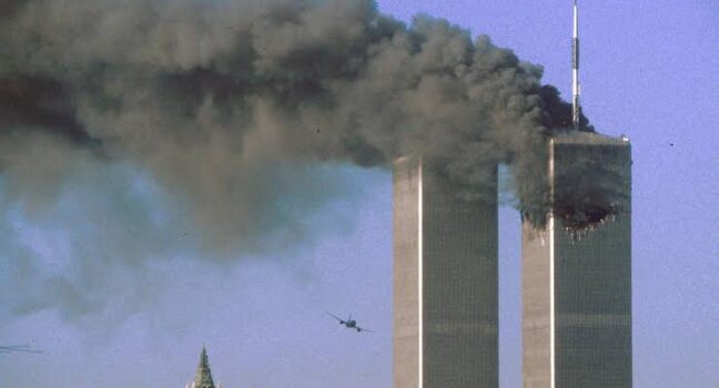 飛行機なんて飛ばしてない？9.11の真相