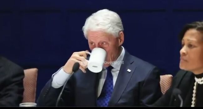 嘘つき男！ビル・クリントンの言い訳事情